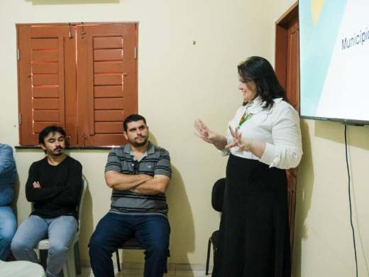 Mazé Maia em agenda pelo Ceará