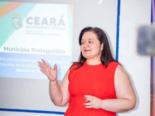 Mazé Maia em agenda pelo Ceará