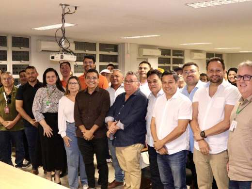 Mazé Maia em agenda pelo Ceará