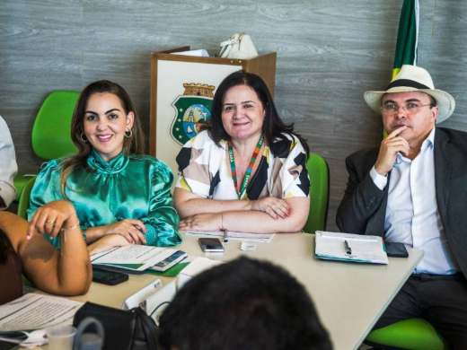 Mazé Maia em agenda pelo Ceará
