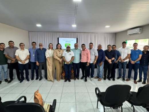 Mazé Maia em agenda pelo Ceará