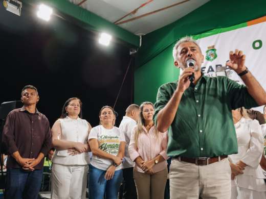Mazé Maia em agenda pelo Ceará
